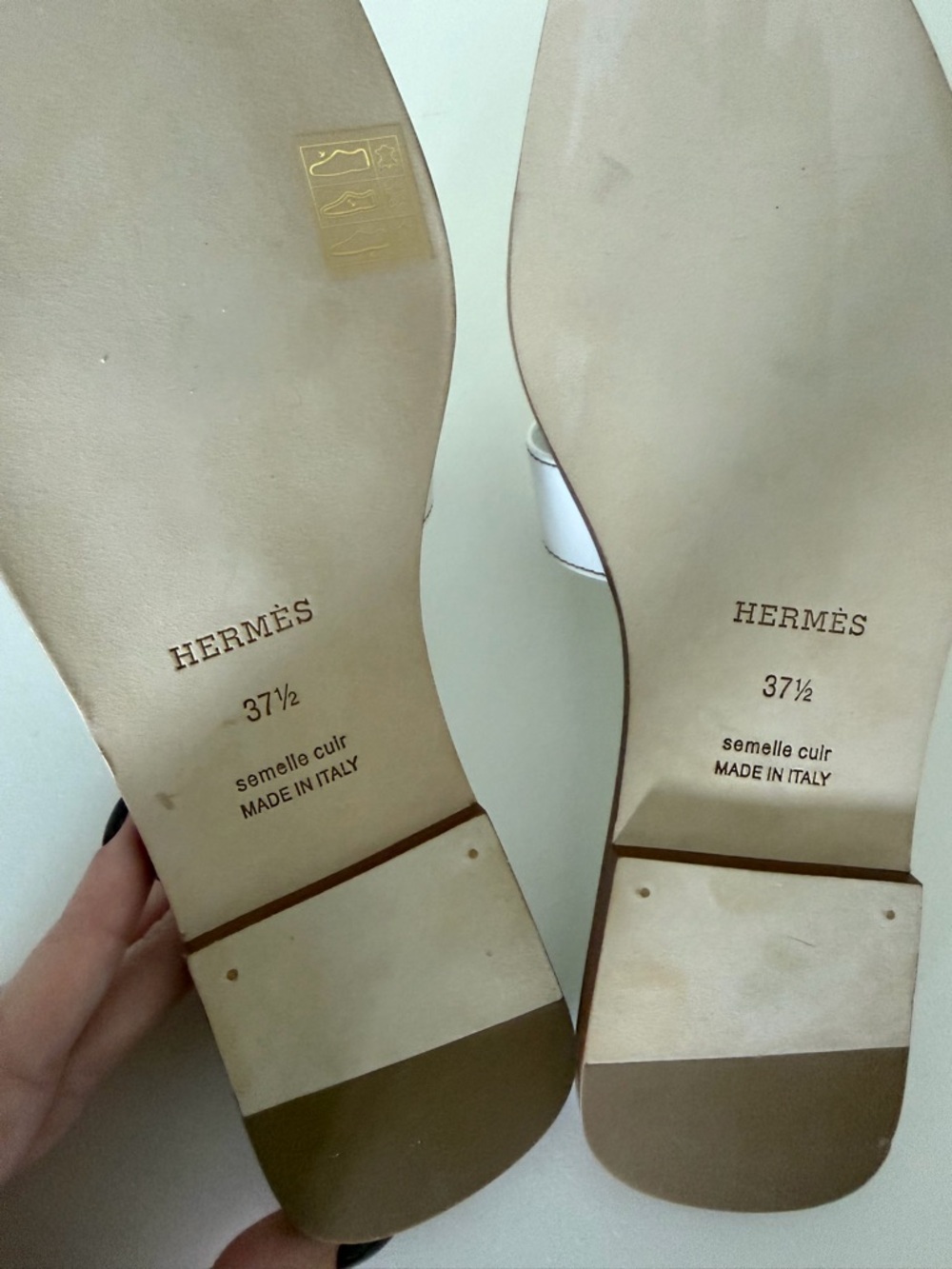 NIB Hermes Oran White Sandals Size 37.5 - Picture 4 of 5